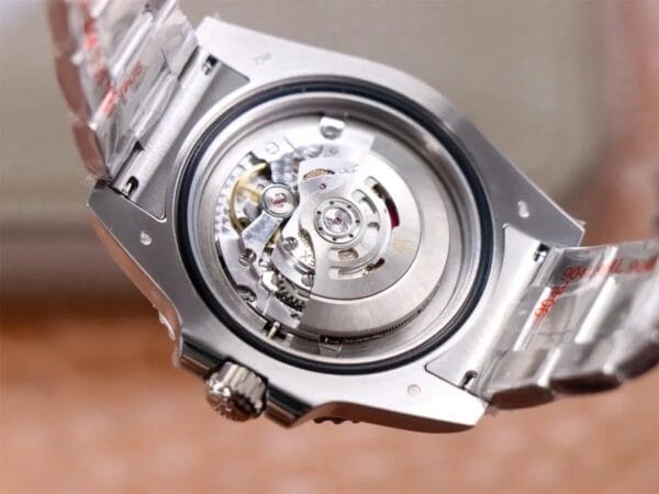 1:1スーパークローン ロレックス GMTマスターII 116719BLRO（1:1スーパークローン）