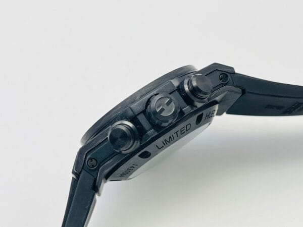 ウブロ カーボンファイバー