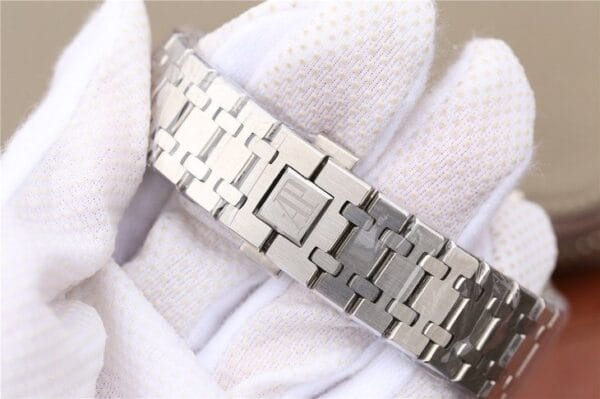 オーデマピゲ ロイヤルオーク クロノグラフ – 1:1スーパークローン