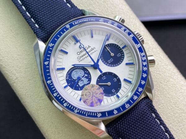 1:1 スーパークローン オメガ スヌーピー 150周年記念モデル