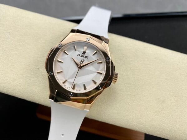 ウブロ クラシックフュージョン オルリンスキー ローズゴールド