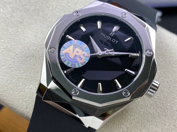 ウブロ クラシック・フュージョン オルリンスキー