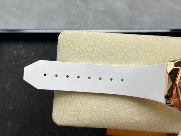 ウブロ クラシックフュージョン オルリンスキー ローズゴールド