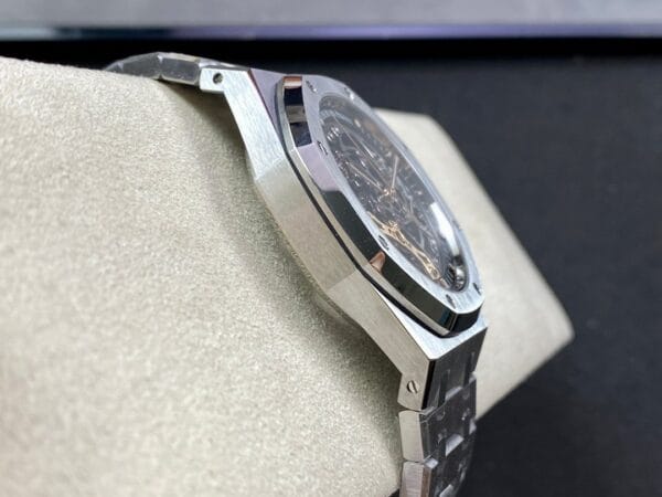 1:1スーパークローン ロイヤルオーク オフショア 5407ST.OO.1220ST.01（シルバーAPトゥールビヨン）