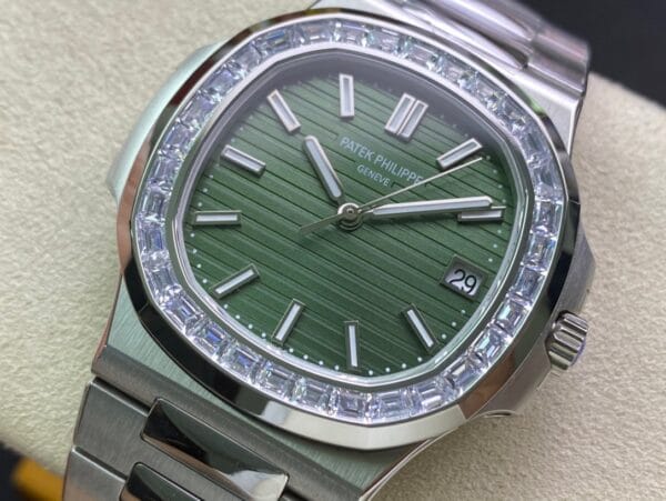 パテック フィリップ ノーチラス 5711/1300A-001