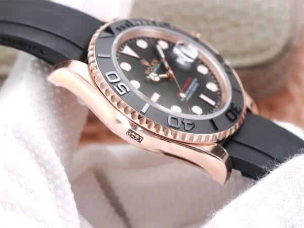 1:1スーパークローン ロレックス ヨットマスター40 オイスター 40MM 18Kエバーローズ