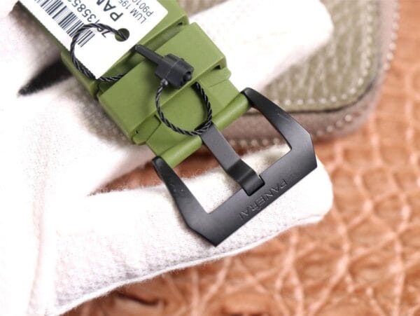 1:1 スーパークローン パネライ カーボテック マリーナ ミリターレ サブマーシブル PAM961